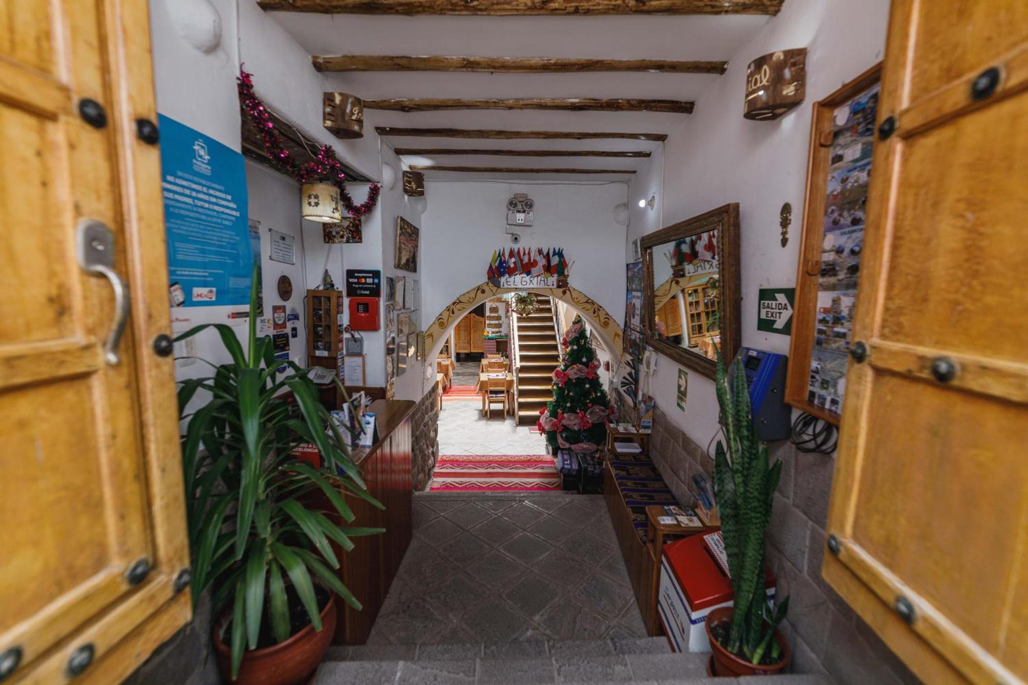Hostal El Grial Cuzco Exterior foto